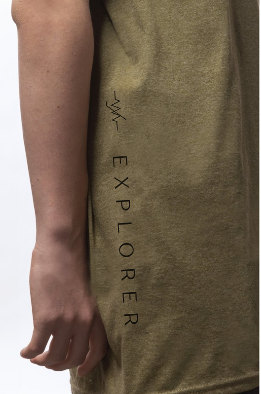 EXPLORER RESISTOR UNISEX TEE