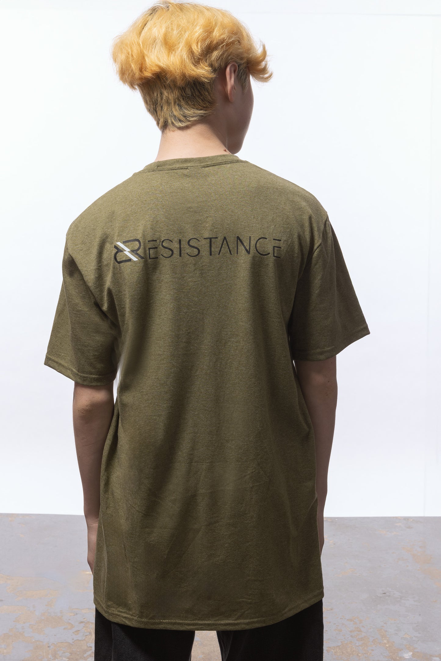 EXPLORER RESISTOR UNISEX TEE