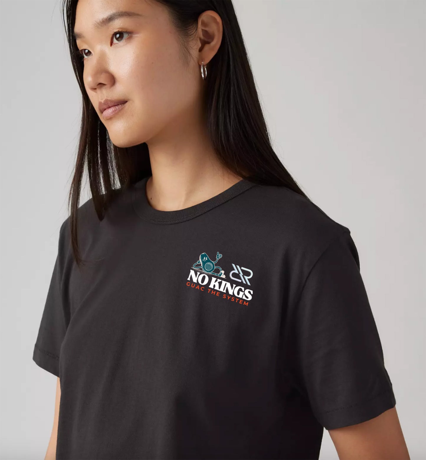 NO KINGS RESISTANCE TEE