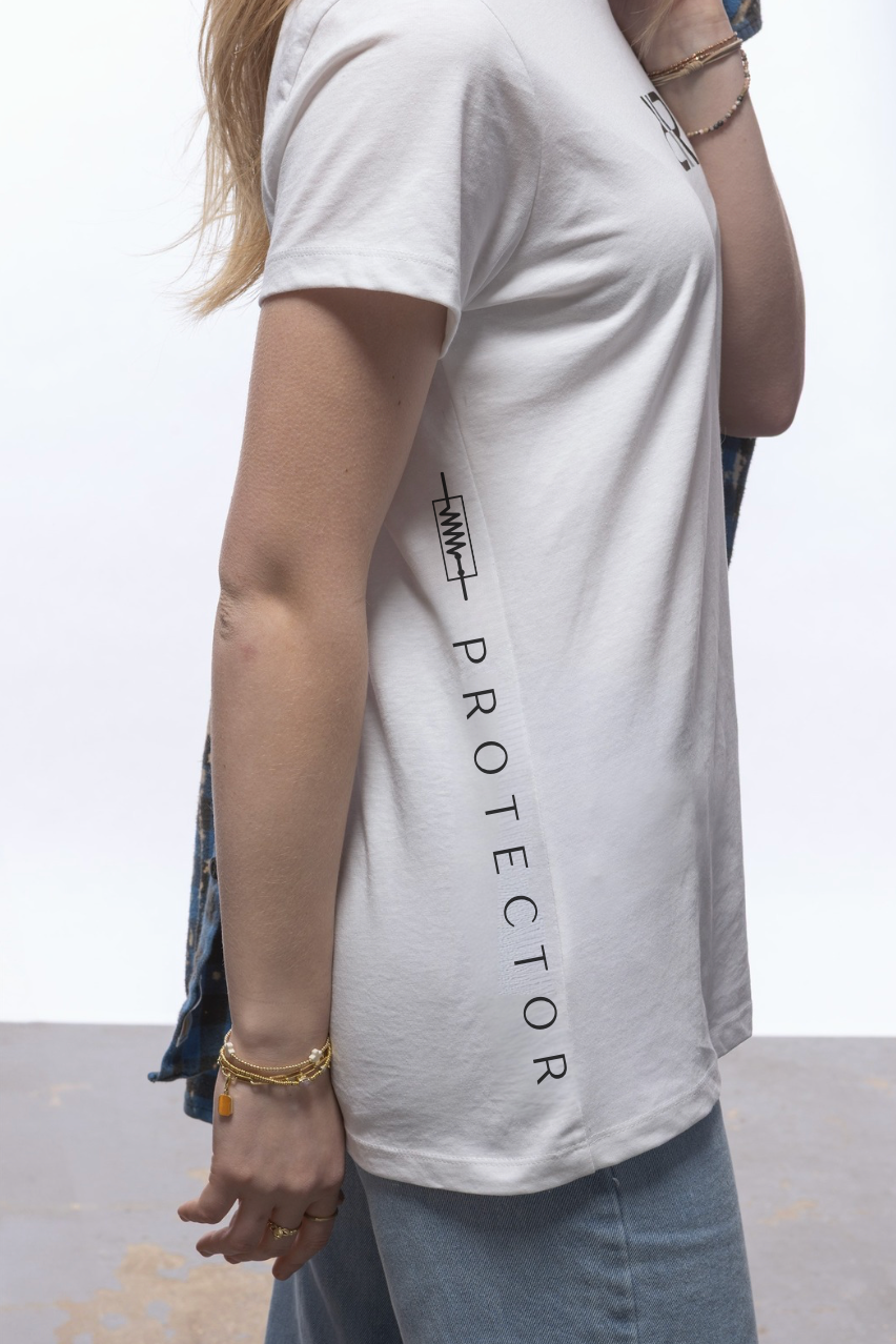 PROTECTOR RESISTOR WOMENS TEE