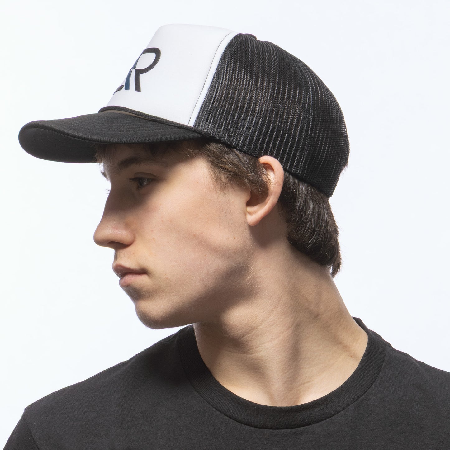 RESISTOR FOAM TRUCKER HAT