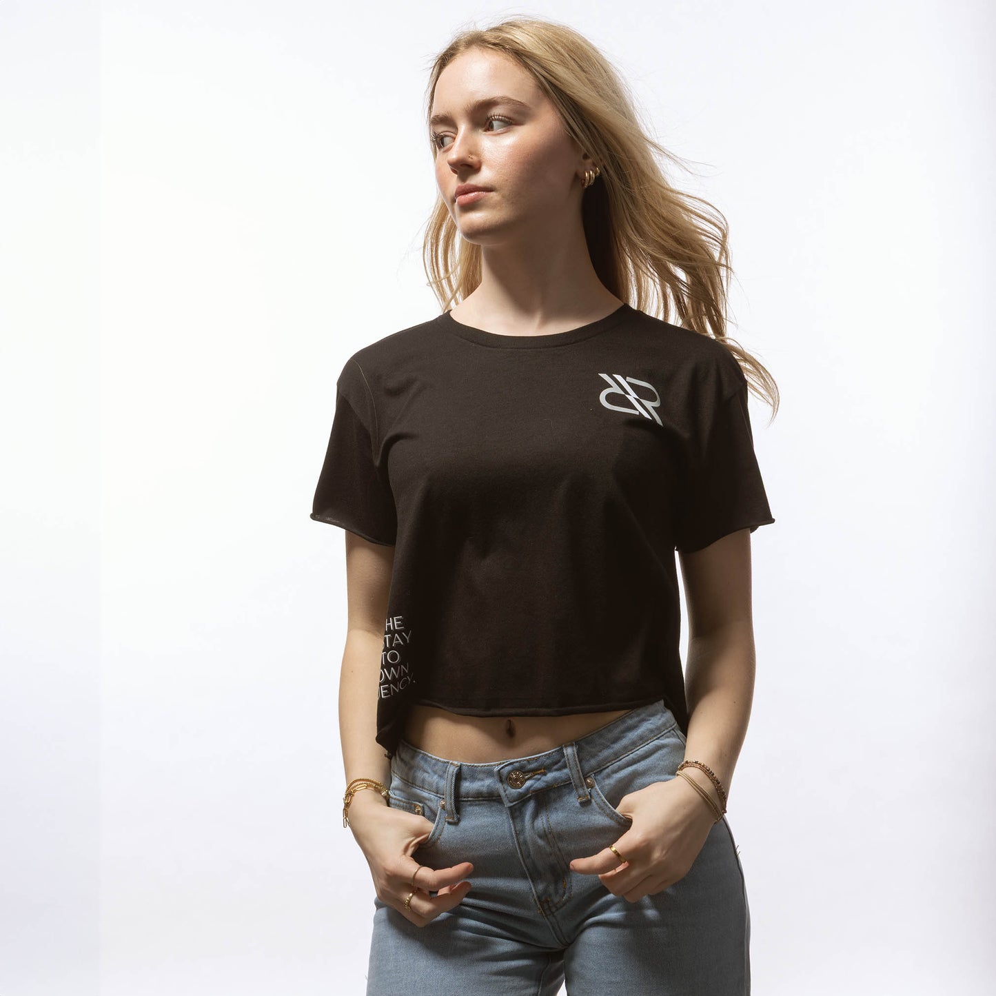 RESISTANCE CROP TEE