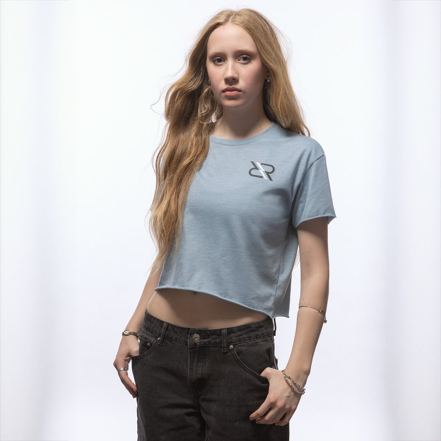 RESISTANCE CROP TEE